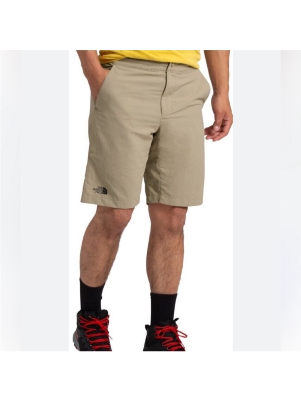 The North Face Paramount Horizon Hiking Adventure Athletic Tan Shorts Medium